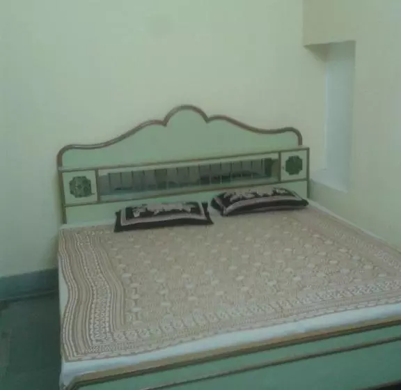 ベッドアンドブレックファースト Raj Mahal Guest House