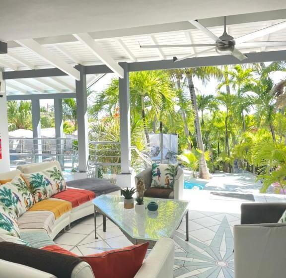 تختخواب و صبحانه Résidence Adam Et Eve