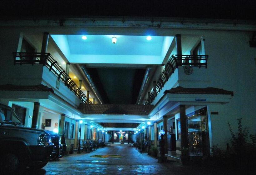 Guruvayoor Resort