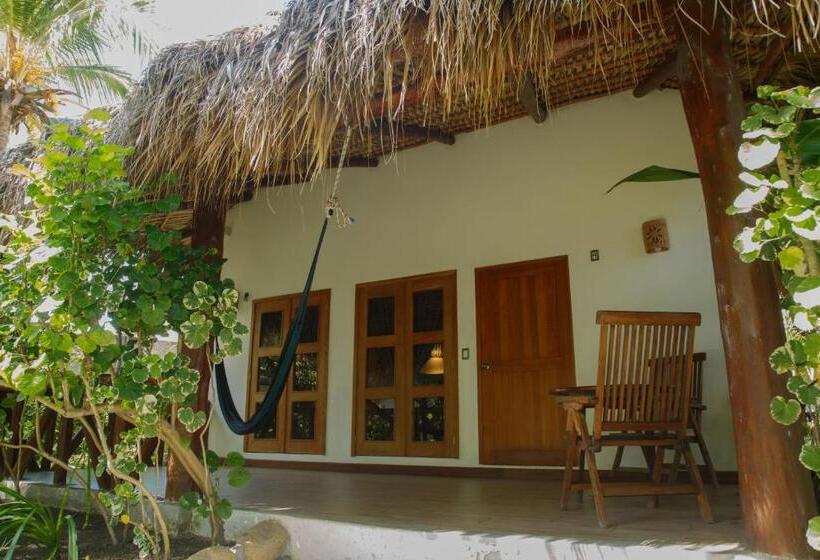 هتل Dos Mundos Pacific Resort