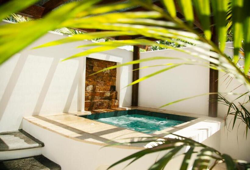 هتل Dos Mundos Pacific Resort