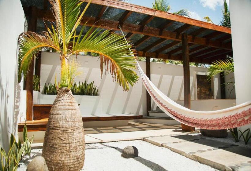 هتل Dos Mundos Pacific Resort