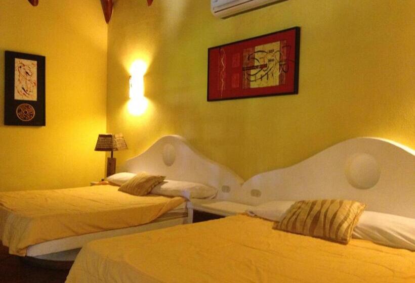 هتل Dos Mundos Pacific Resort