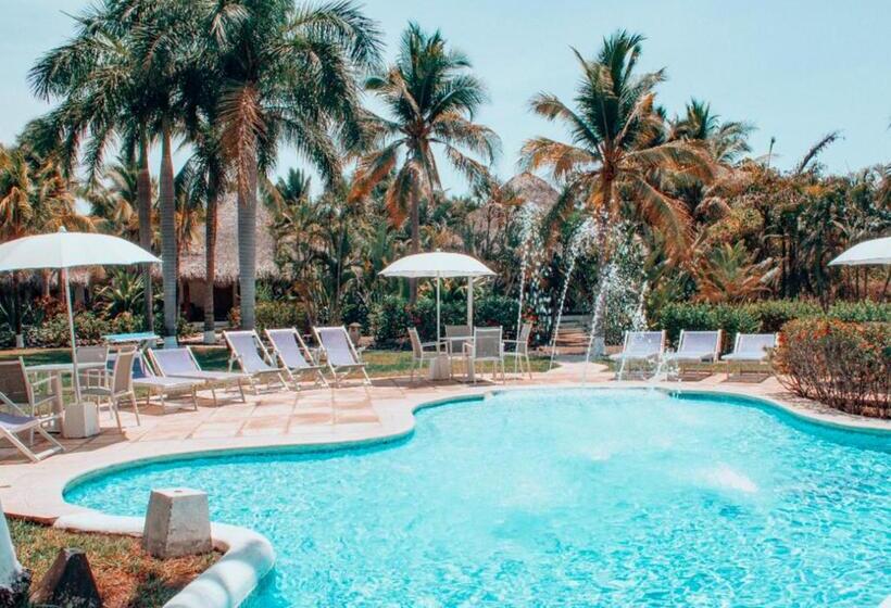 هتل Dos Mundos Pacific Resort