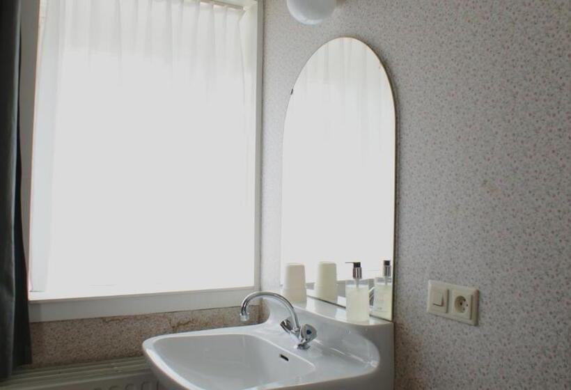 בית מלון כפרי In Den Roden Leeuw Van Limburg