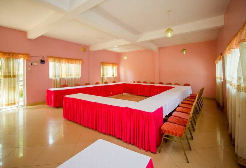 هتل Inter Leisure