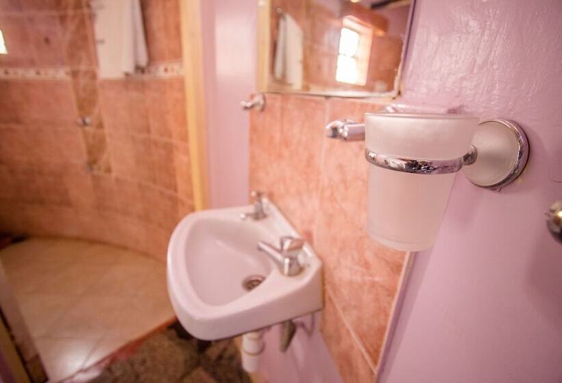 هتل Inter Leisure