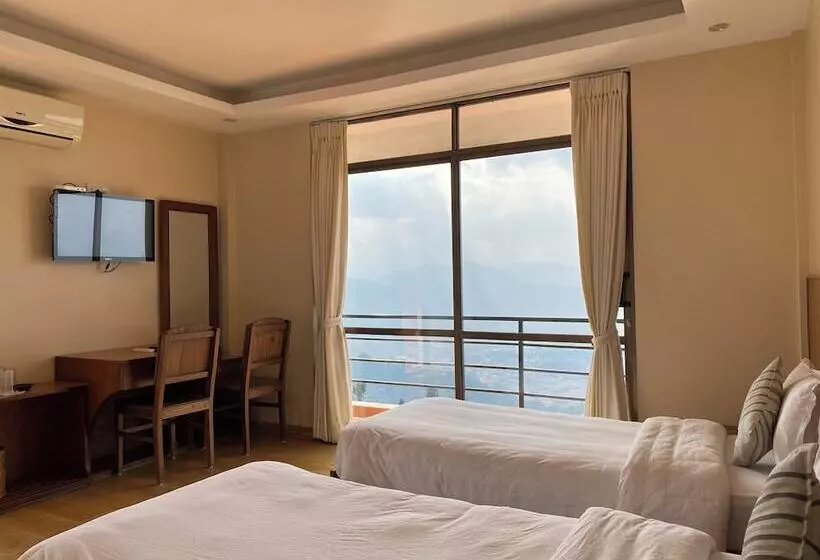 Ratna Giri Resort
