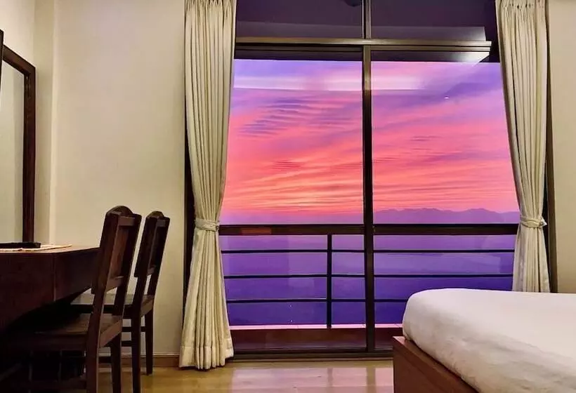 Ratna Giri Resort