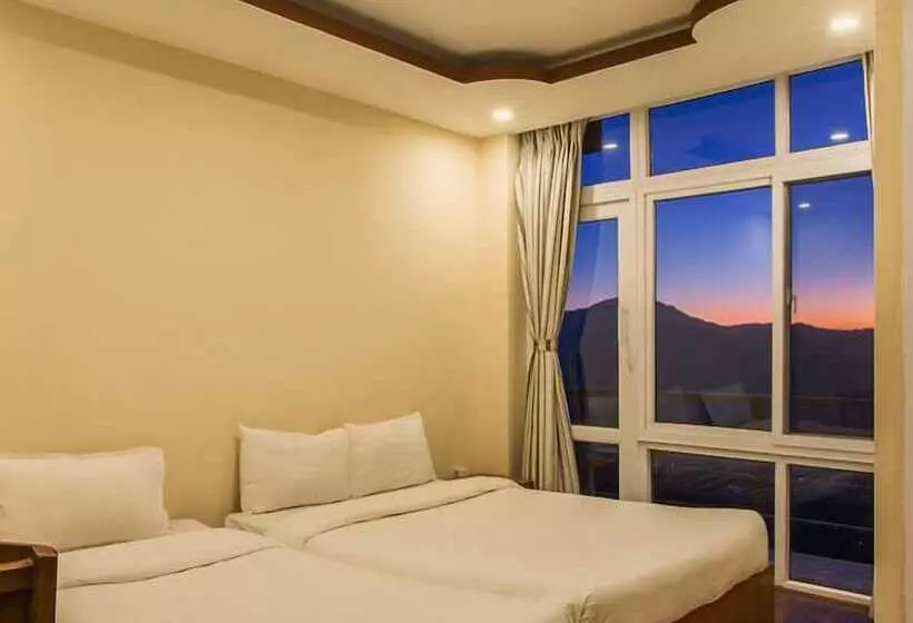 Ratna Giri Resort