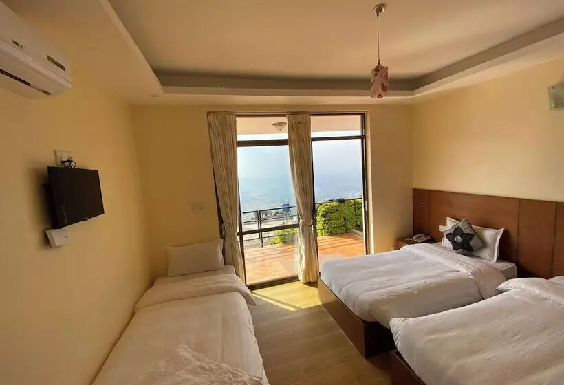 Ratna Giri Resort