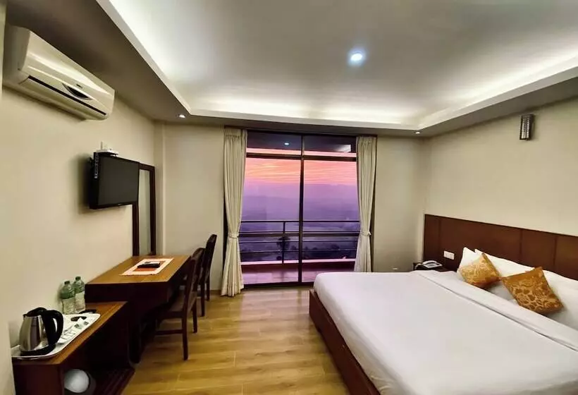 Ratna Giri Resort