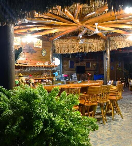 استراحتگاه Mar Marine Yacht Club