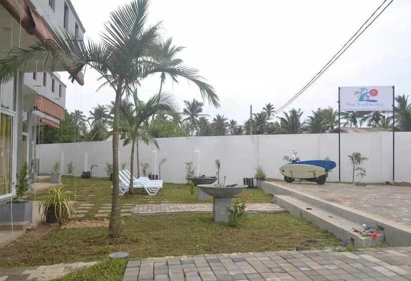 リゾートホテル Plantation Surf Inn & Restaurant