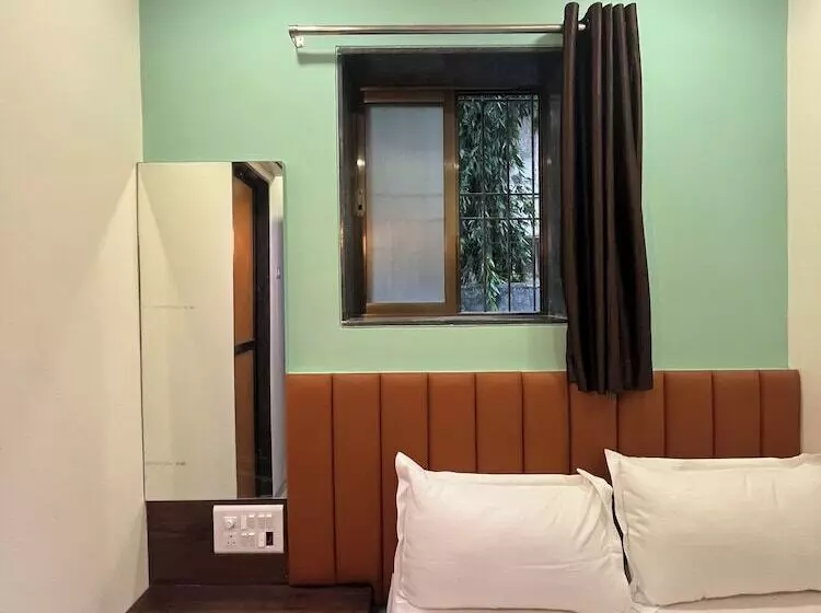هتل Parel Residency