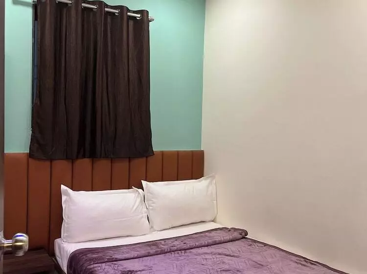 هتل Parel Residency