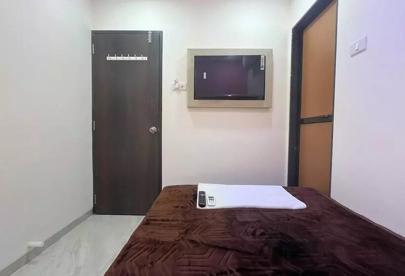 هتل Parel Residency