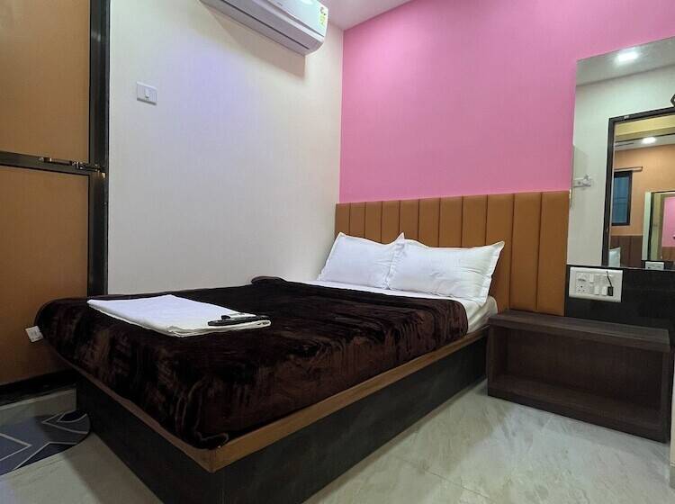 Hotel Parel Residency