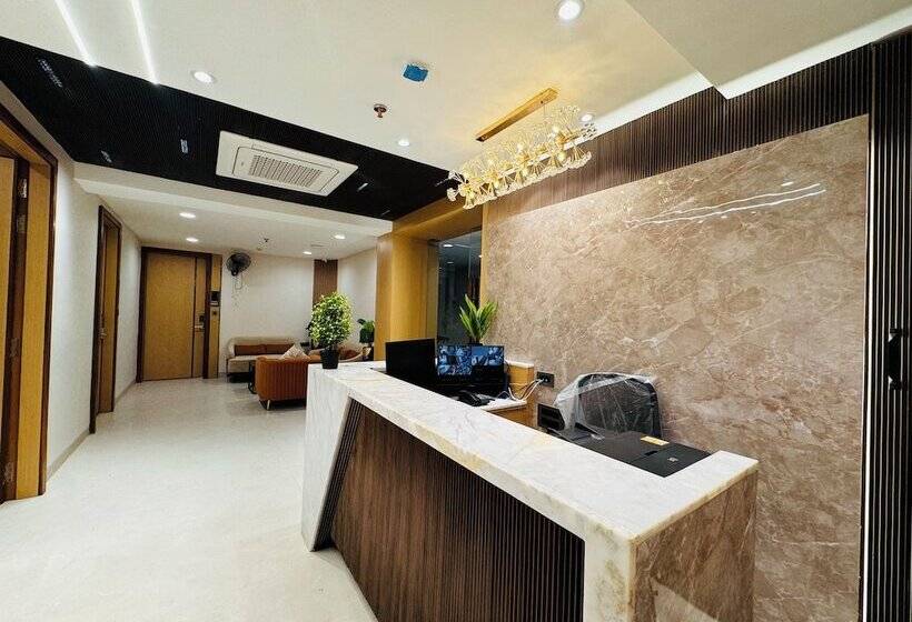 Отель Satya Shree