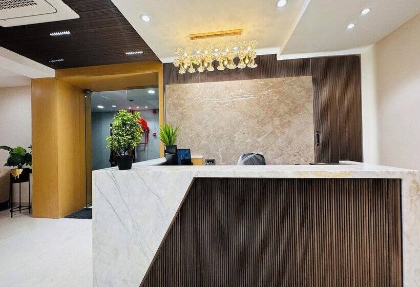 Отель Satya Shree