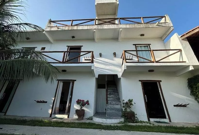 Aamiaismajoitus (B&B) Pousada Maiaù