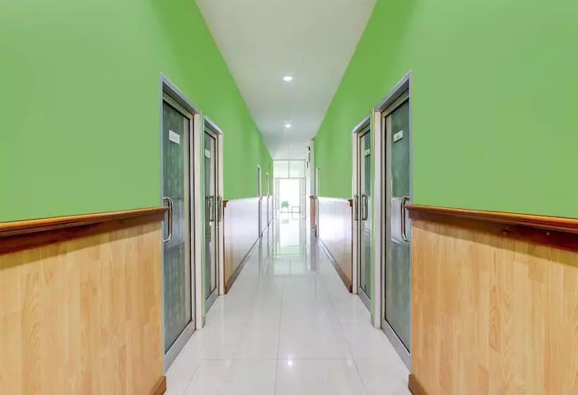 Hotelli Oyo 94099 Amanah Sejahtera