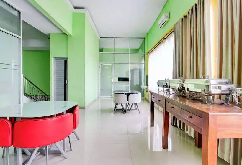 Hotelli Oyo 94099 Amanah Sejahtera