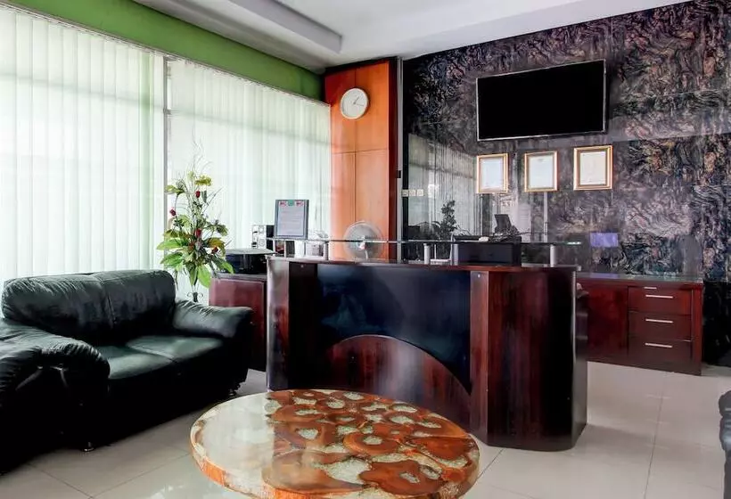 Hotelli Oyo 94099 Amanah Sejahtera