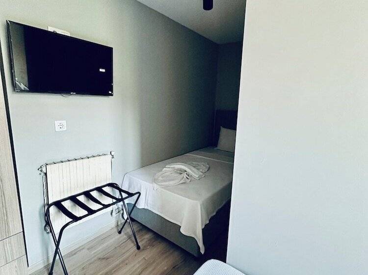 ホテル The Hera Gold