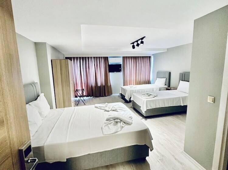 ホテル The Hera Gold