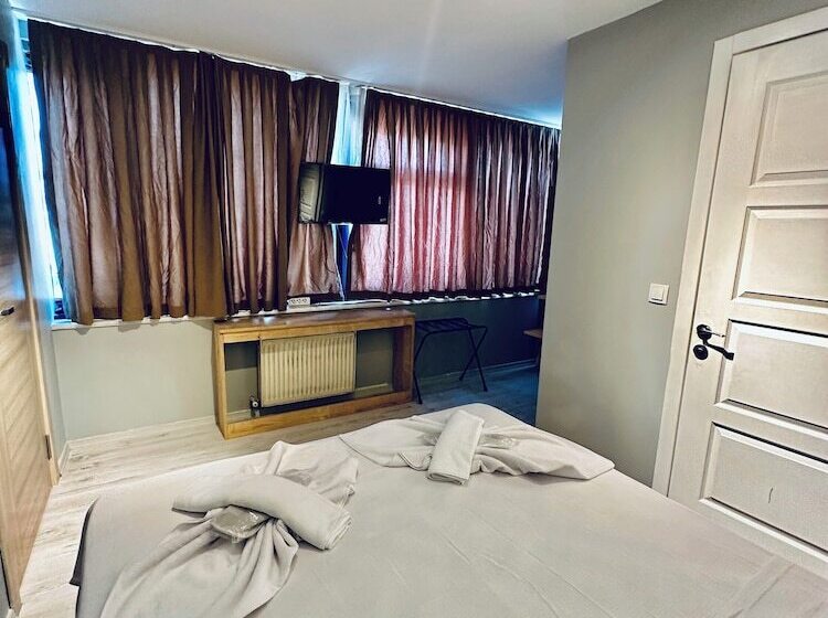 ホテル The Hera Gold