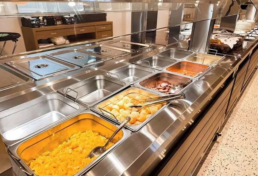 Hotelli Aloha Palace