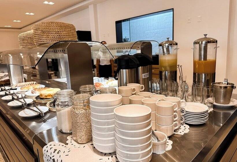 فندق Aloha Palace