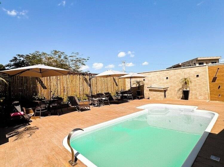 فندق Aloha Palace