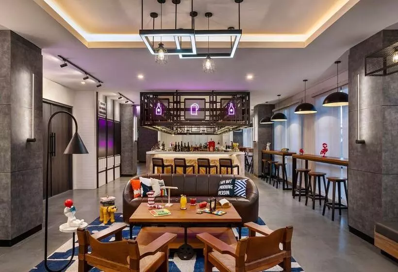Hôtel Moxy Solo