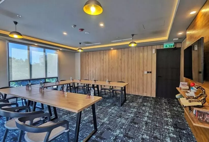 Hôtel Moxy Solo