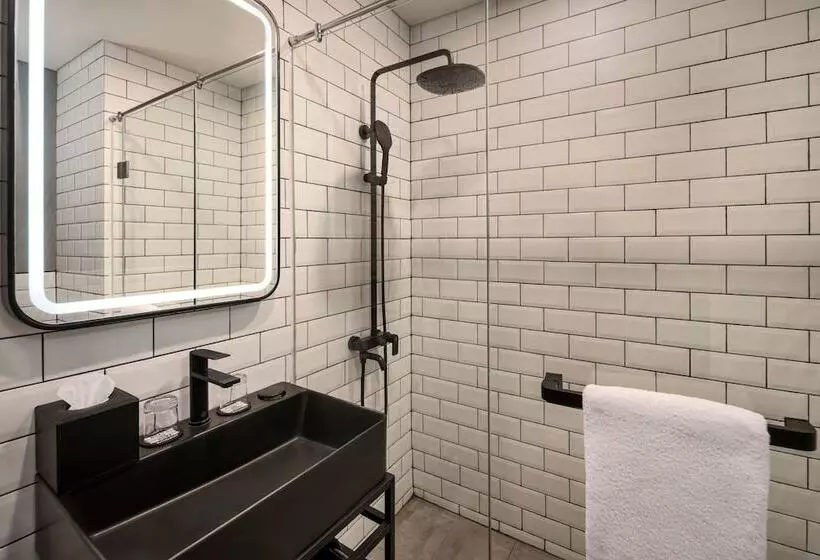 Hôtel Moxy Solo