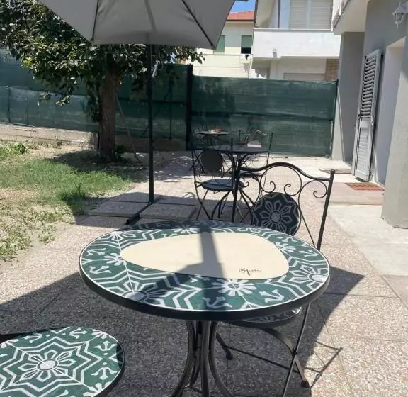 تختخواب و صبحانه Guest House Da Roby