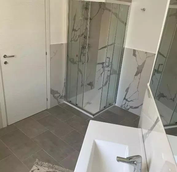 تختخواب و صبحانه Guest House Da Roby