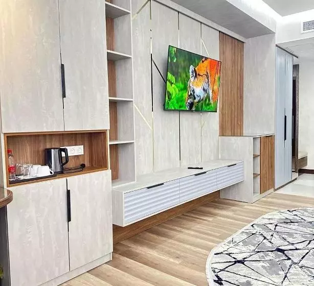 هتل A,tour