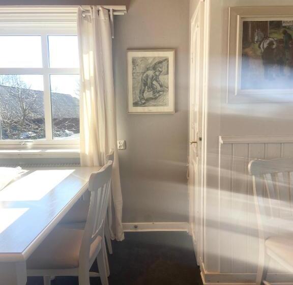 Отель Farm Stay B & B