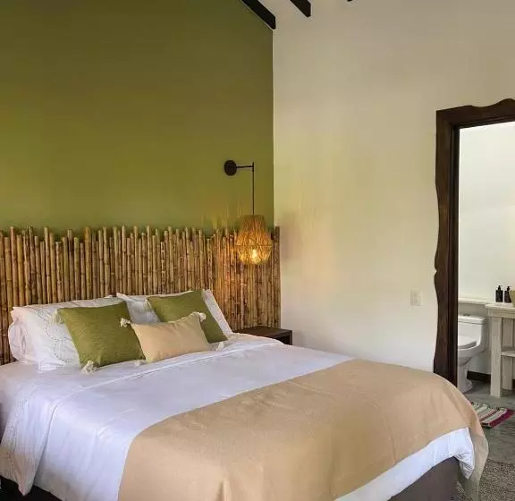 Hotelli Tukki Ecolodge