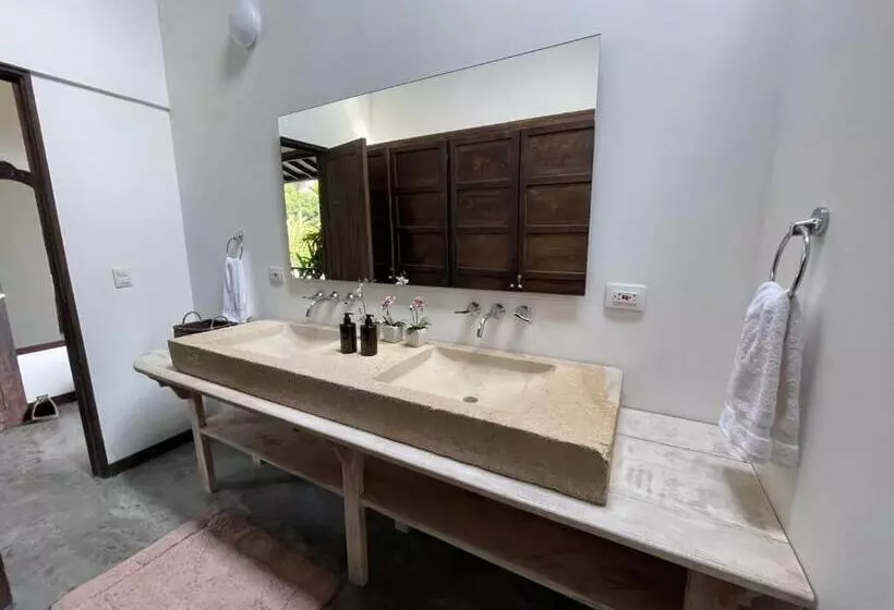 Hotelli Tukki Ecolodge