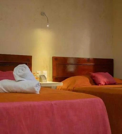 ホテル Hostal Nojoch Che