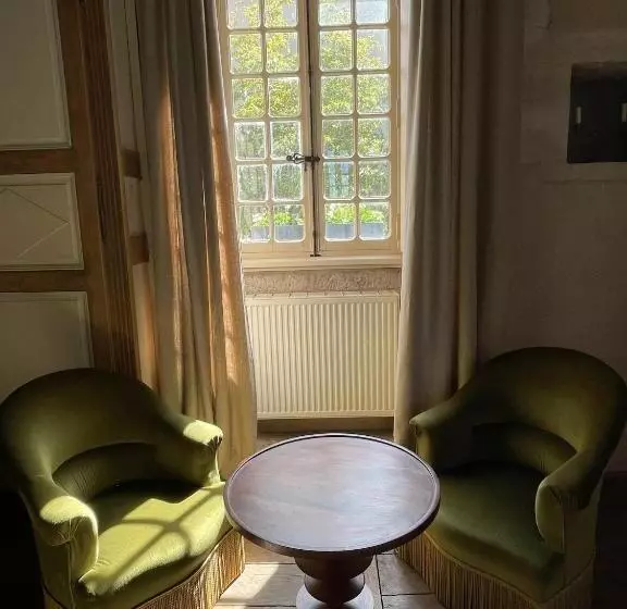 ペンション Gîte D Exception   Manoir De Sacquenay