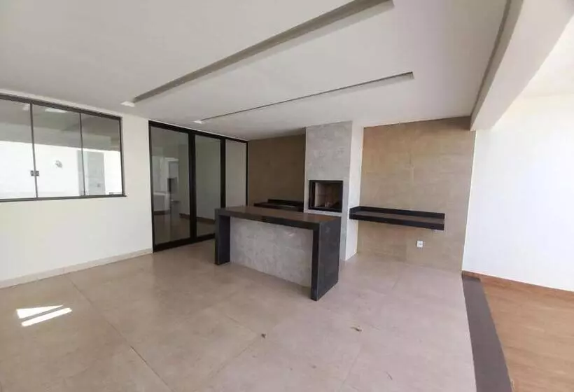 پانسیون Dilucca Suíte 01   Pousada Karaiba Prox Umc, Praia Clube E Shopping
