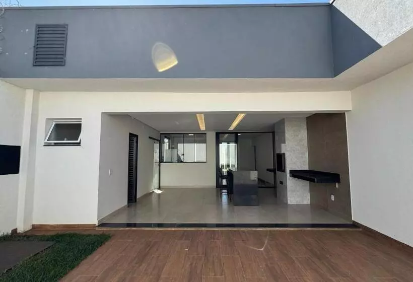 پانسیون Dilucca Suíte 01   Pousada Karaiba Prox Umc, Praia Clube E Shopping