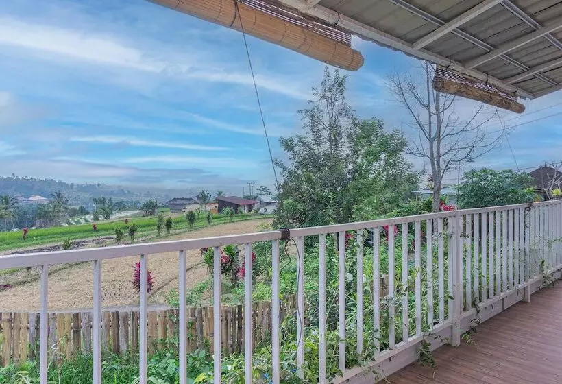 ペンション Santya Loka Lodge & Twin Waterfall