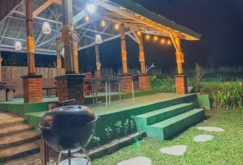 ペンション Santya Loka Lodge & Twin Waterfall