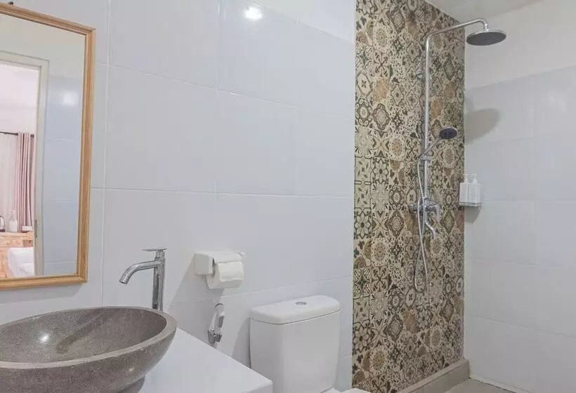 ペンション Santya Loka Lodge & Twin Waterfall